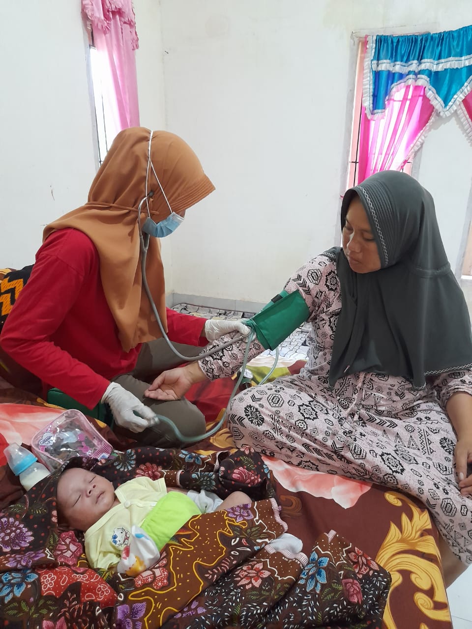 Pelayanan Kesehatan di Desa Tinggo